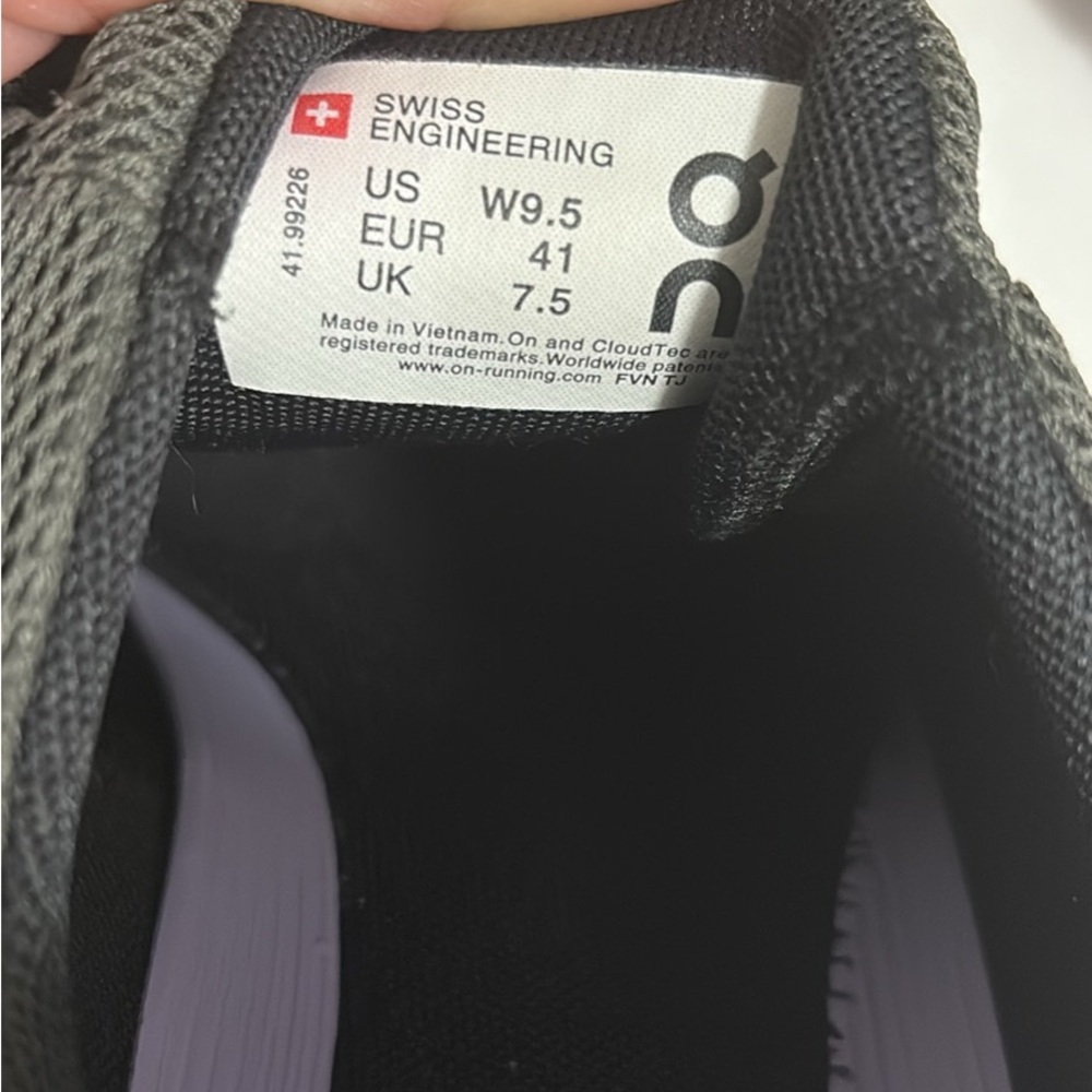 On Running Gray and Purple Dynamic Sneakers
